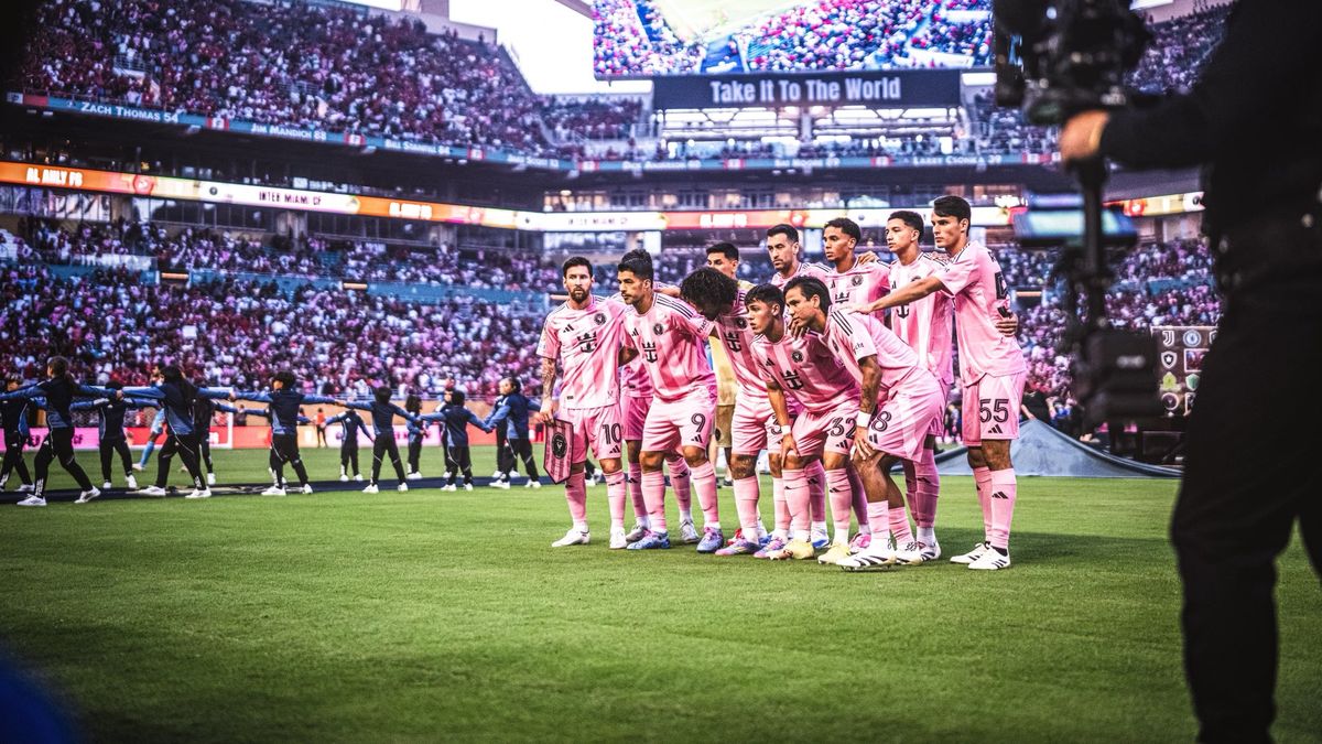 The Club World Cup started and the stadiums were filled: how many tickets were sold and what was the most convening game