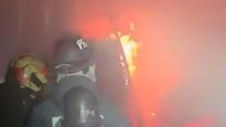 feroz incendio en el edificio de la armada argentina dejo evacuados y graves destrozos