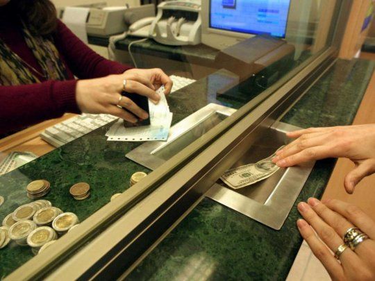dolar ventanilla.jpg