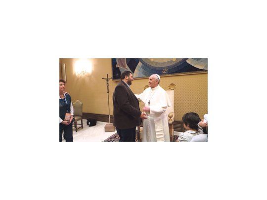 El papa Francisco recibió a amigos y  a familiares el miércoles en el Vaticano. Entre ellos el presidente de la Magistratura porteña, Juan Manuel Olmos.