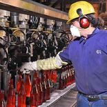 Los empleados en relación de dependencia solterios y sin hijos pagarán Ganancias desde $2,49 millones de salario neto mensual. Los empleados en relación de dependencia solterios y sin hijos pagarán Ganancias desde $2,49 millones de salario neto mensual.