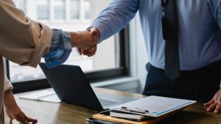 El Gobierno desea implementar una reforma laboral enfocada en reducir la informalidad.