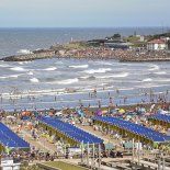 La probabilidad de que las temperaturas en la zona costera de la provincia de Buenos Aires llegan al 45%. La probabilidad de que las temperaturas en la zona costera de la provincia de Buenos Aires llegan al 45%.