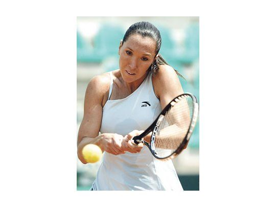 Tras la derrota en la segunda ronda del Masters 1000 de Miami, Jankovic se tomó revancha en Roma y eliminó a Dulko. Ahora espera por la ucraniana Kateryna Bondarenko.