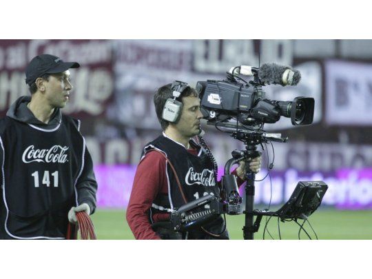 Los 550 millones se suman a los 300 millones que el Gobierno había otorgado a principios de agosto, horas antes del sorteo del torneo de Primera División, y cuando también los clubes del ascenso amenazaban con no comenzar las competencias.