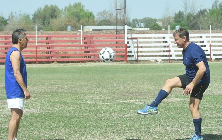 ámbito.com | Cornejo Suárez Mendoza fútbol.jpg