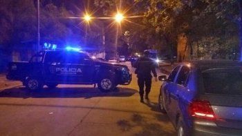 Graves incidentes en Colón-Peñarol dejaron dos Policías internados.
