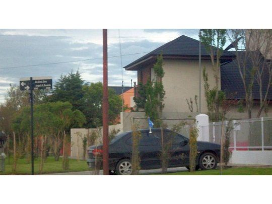 La vivienda de la familia Kirchner, que Cristina utiliza durante sus estadías en Río Gellegos, queda ubicada en Mascarello 441, en el Barrio Jardín. (foto: archivo Sebastián D. Penelli)
