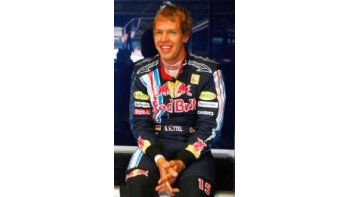 Vettel firmó un nuevo contrato con Red Bull hasta 2014.
