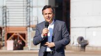 Diego Giuliano pide una unión opositora contra Javier Milei.