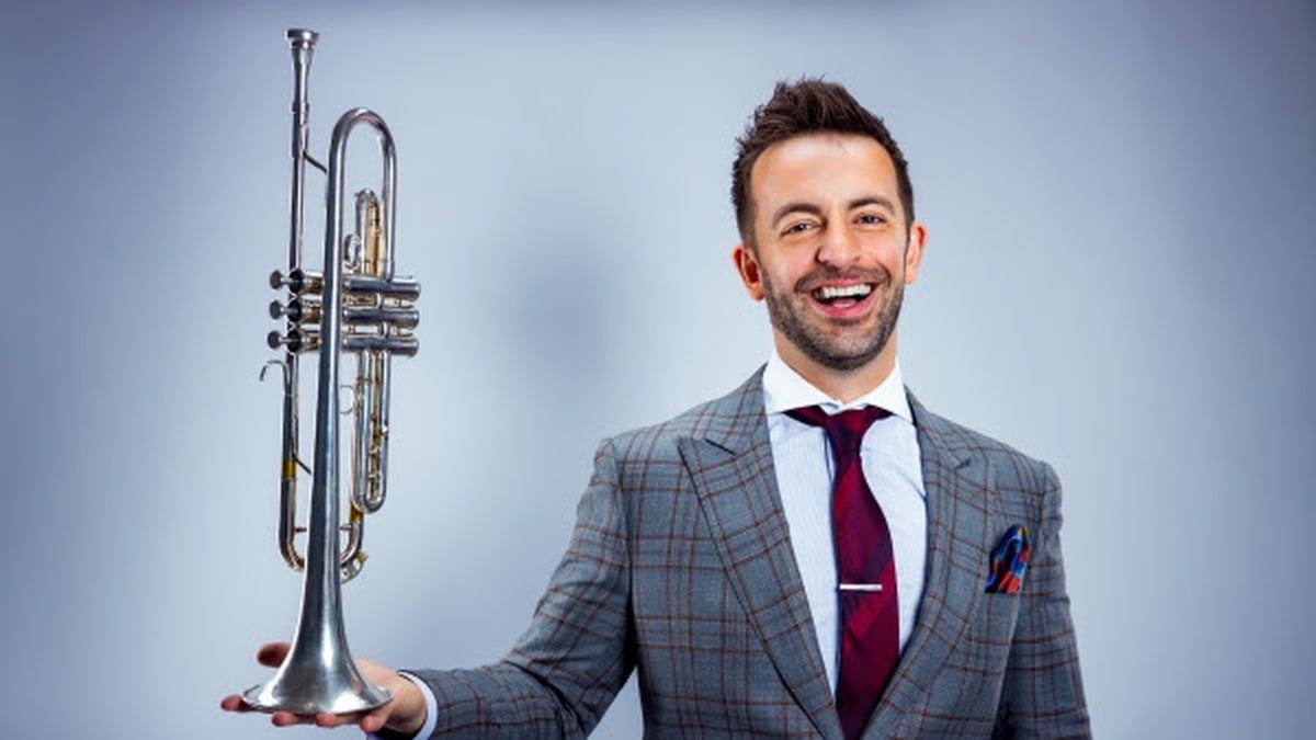 Benny Benack III arrives at Bebop Club