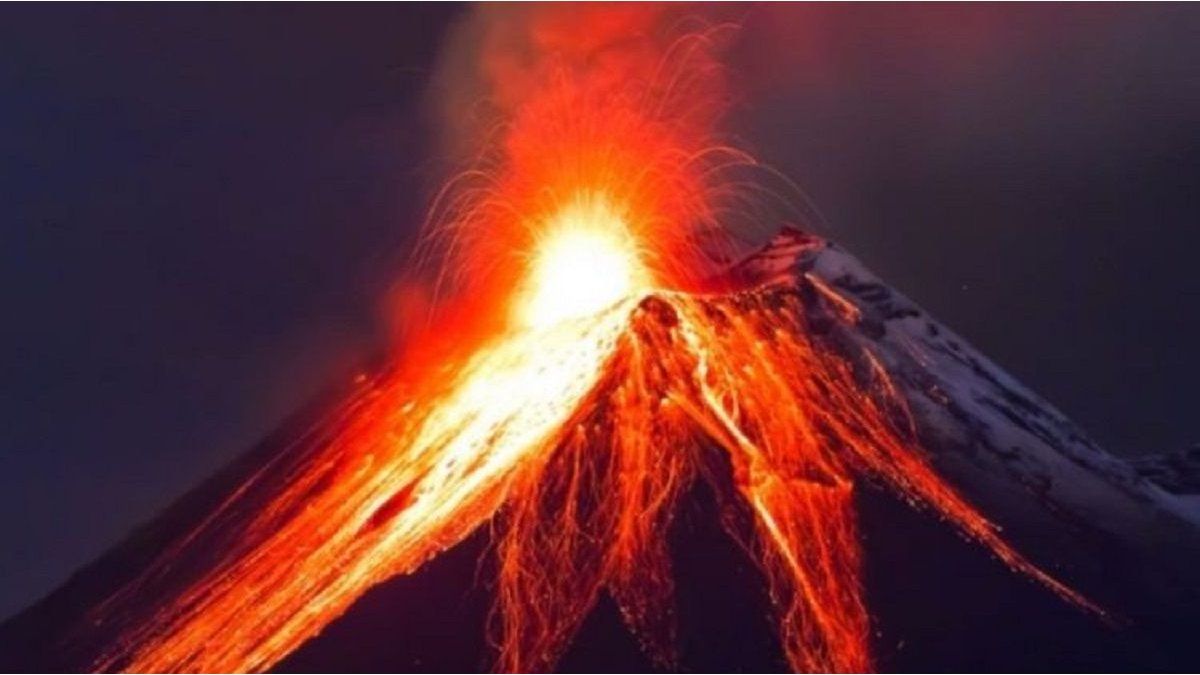 A new eruption of the Kilauea volcano lit the alarms in Hawaii