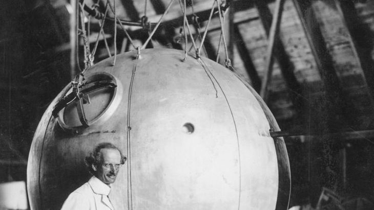 El suizo Auguste Piccard, es el primer hombre en alcanzar la estratosfera en 1931. El suizo Auguste Piccard, es el primer hombre en alcanzar la estratosfera en 1931.