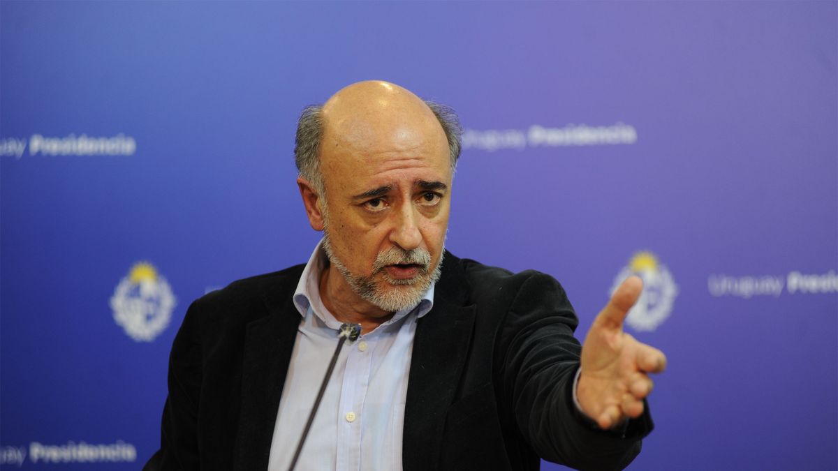 A referendum against the social security reform will increase the deficit, said Mieres