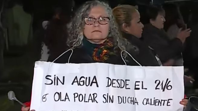 Reclamos en Villa Lugano por falta de agua. (Captura C5N)