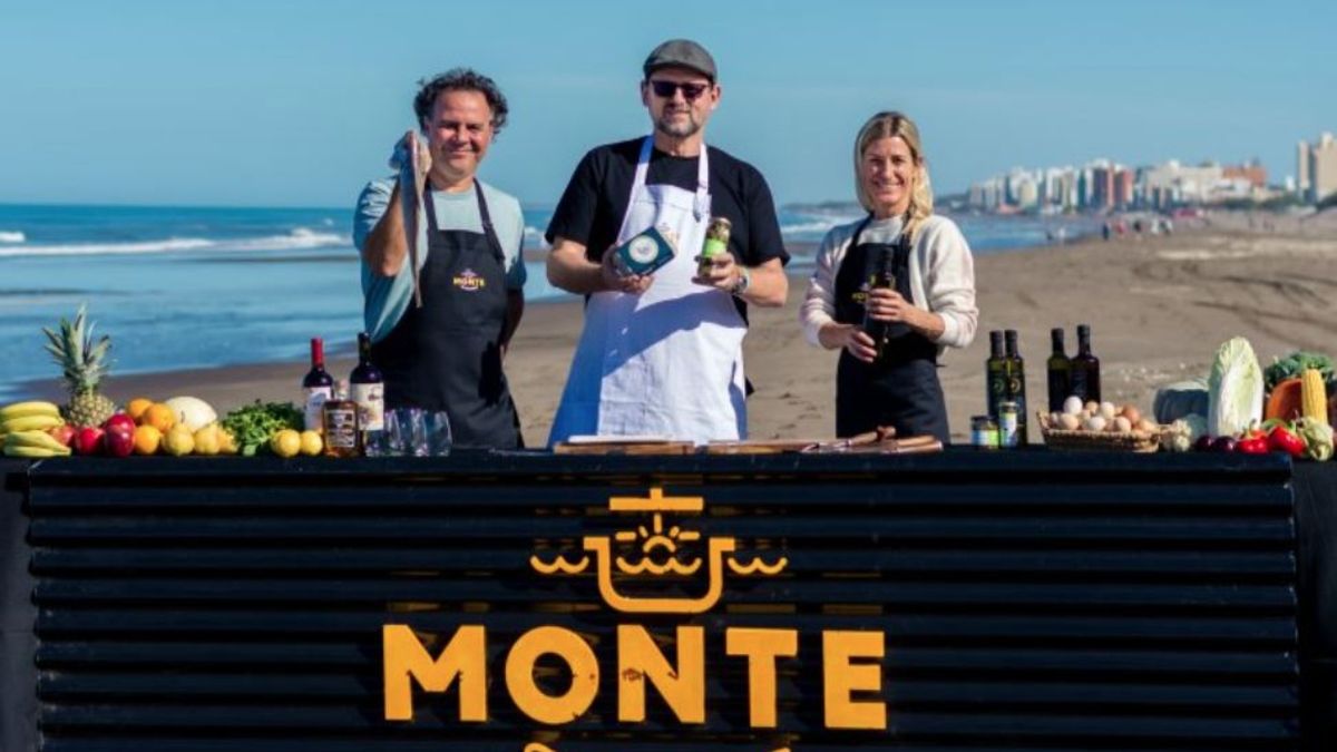 Monte Hermoso lived a massive day impregnated with flavors and live music