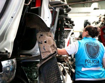 Autopartes. Sin un mercado negro que compre, no hay incentivo para robar. Autopartes. Sin un mercado negro que compre, no hay incentivo para robar.