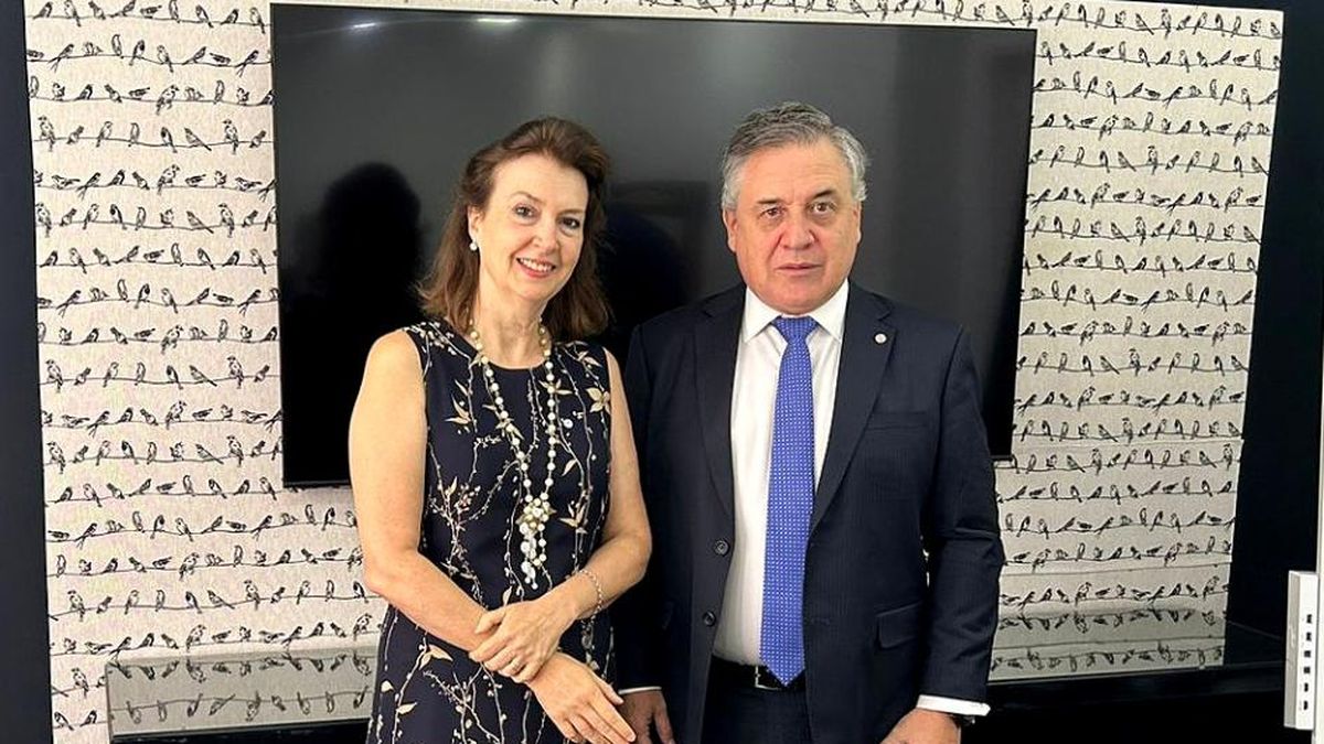 Omar Paganini met with the Argentine Foreign Minister to continue working on the relationship between both countries