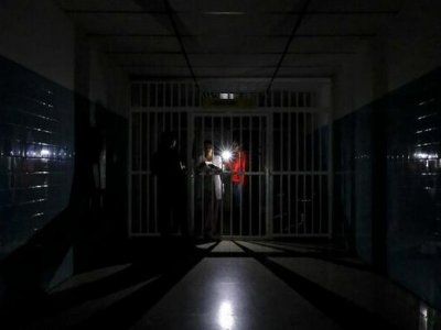 Ecuador sufre un apagón a nivel nacional por fallos de transmisión