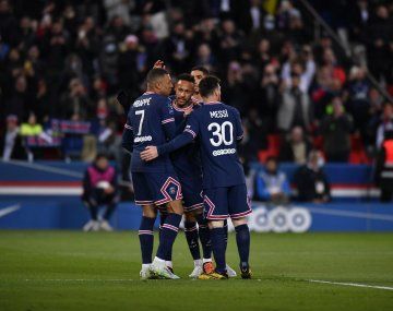 Imparables. Messi, Mbappé y Neymar son demasiado para las defensas francesas.