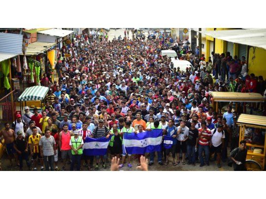 La  masiva caravana llegó a la ciudad mexicana de Tapachula.