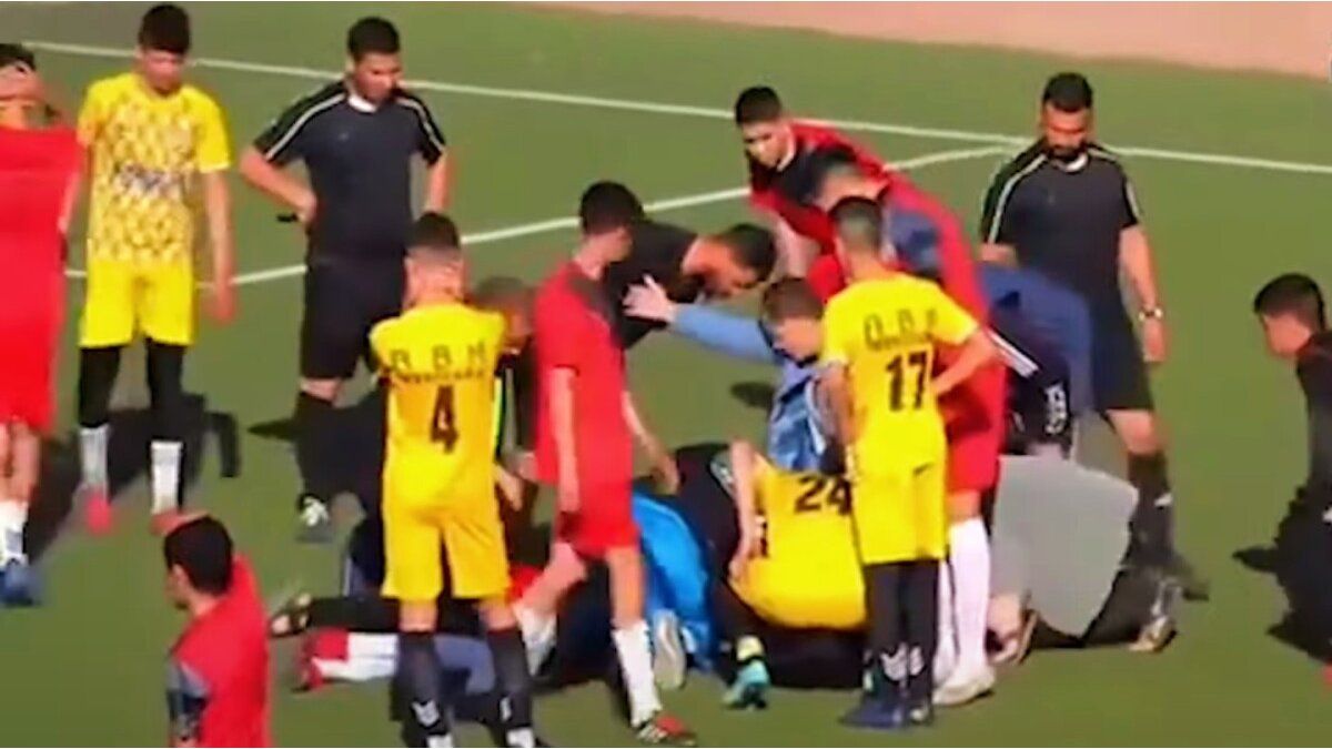 Tragedy in football: player died from a kick in Algeria