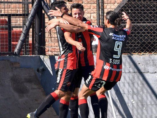 Patronato le ganó a Central Córdoba en la Liga Profesional.