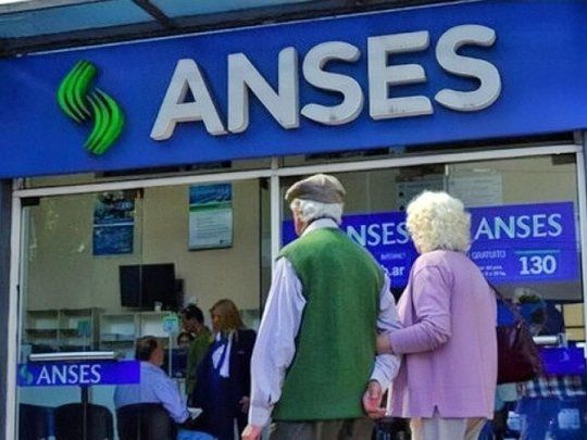 ANSES aumentó el monto límite de los créditos para jubilados y pensionados a $600.000.