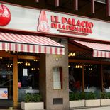 El histórico restaurante funcionaba desde 1952 en Avenida Corrientes 1612. El histórico restaurante funcionaba desde 1952 en Avenida Corrientes 1612.