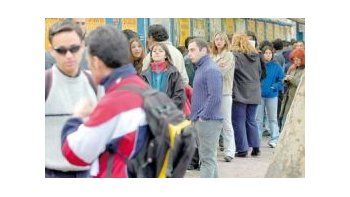 Se redujo el empleo, de acuerdo con el Indec.