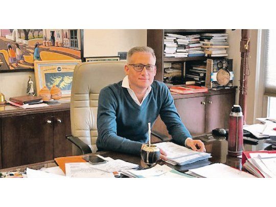 La política de Estado se construye en la sociedad, no en la gestión de Gobierno