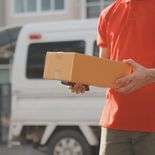 Los couriers aseguran que la confusión sobre el IVA paralizó el consumo en el exterior.