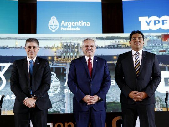 Alberto Fernández presentó el acuerdo YPF-Petronas