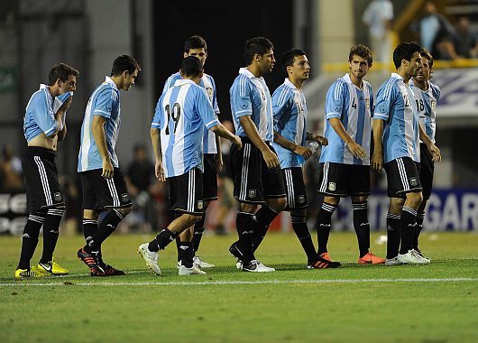 Argentina mejoró en el complemento, ganó el encuentro pero cayó en los penales.