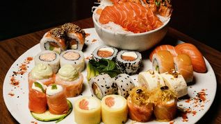 Mirá estos 13 restaurantes porteños con menús exclusivos, maridajes especiales y experiencias diseñadas para celebrar San Valentín, de una forma gourmet. Mirá estos 13 restaurantes porteños con menús exclusivos, maridajes especiales y experiencias diseñadas para celebrar San Valentín, de una forma gourmet.