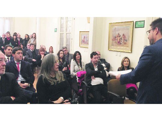 protocolo. Magistrados brasileños compartieron con sus pares santafesinos la experiencia de protección.