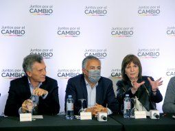 Juntos por el Cambio aceptaría con condiciones el llamado a un acuerdo político Juntos por el Cambio aceptaría con condiciones el llamado a un acuerdo político