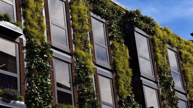 Se esperan que los edificios sean mas sostenibles y reducir en lo posible lo que más se pueda&nbsp;