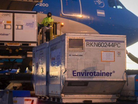 El vuelo proveniente de Beijing arribó a las 17.52.