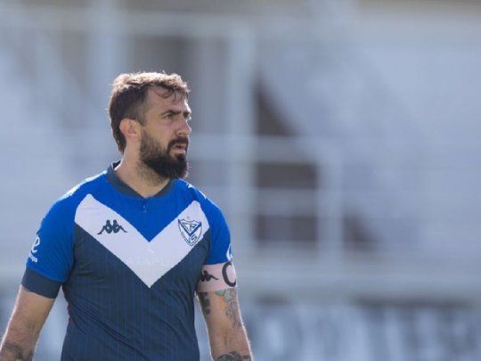pratto reserva velez.jpg