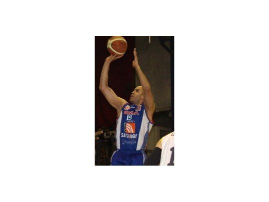 El equipo santiagueño dio el gran golpe y eliminó al N° 1 de la temporada regular.