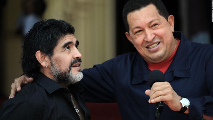 Diego Maradona fue un ferviente defensor de líderes de izquierda como Fidel Castro, Hugo Chávez y Evo Morales. Diego Maradona fue un ferviente defensor de líderes de izquierda como Fidel Castro, Hugo Chávez y Evo Morales.