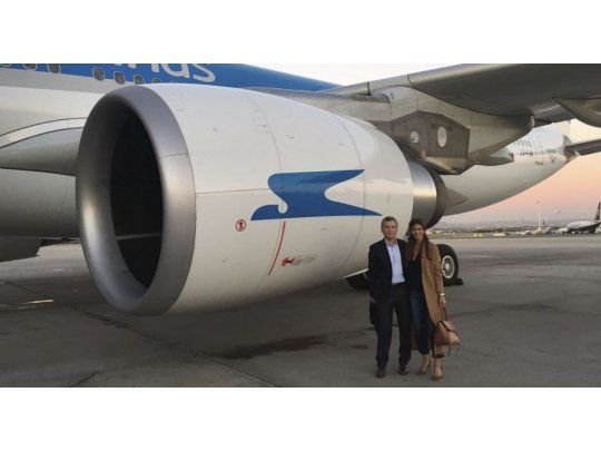 Una reasignación de espacios en Aeroparque beneficia a firmas aéreas vinculadas al Presidente.