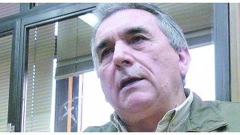 ámbito.com | Preparativos. Mientras CGT se previene de recortes en PAMI, uno de sus triunviros, Juan Carlos Schmid, subió la vara para el salario mínimo.