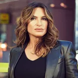 Mariska Hargitay interpreta a la detective Olivia Benson en La Ley y el Orden desde 1999. Mariska Hargitay interpreta a la detective Olivia Benson en La Ley y el Orden desde 1999.