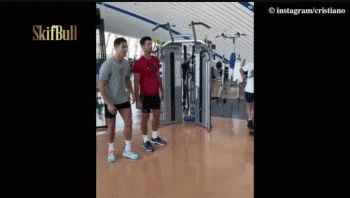 Cristiano Ronaldo y Novak Djokovic, en un gimnasio de Dubai,&nbsp;