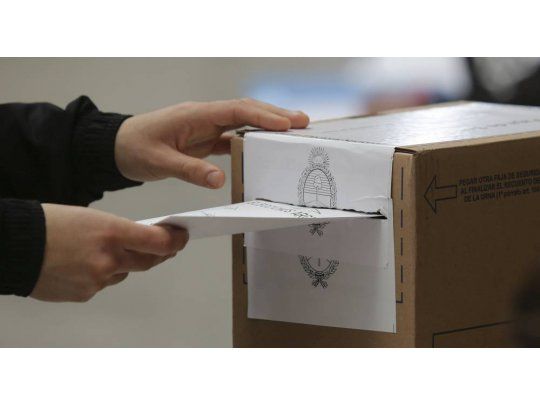 Camino a las PASO: uno de cada cuatro electores está afiliado a un partido político