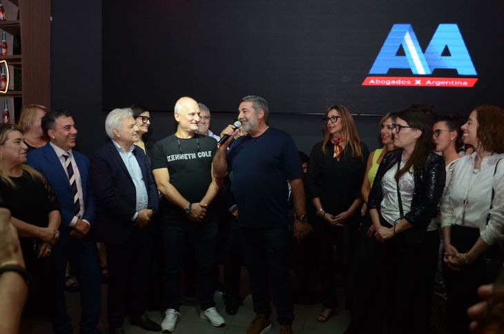 Daniel “Tano” Angelici quiere candidatos propios. 
