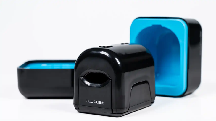 Glucube fue inventado por un grupo de ingenieros de una Starup española. Glucube fue inventado por un grupo de ingenieros de una Starup española.