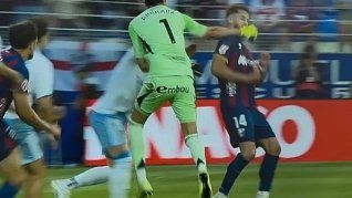 Esteban Andrada se descontroló en pleno partido&nbsp;